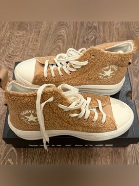 Converse Platform Faux Fur